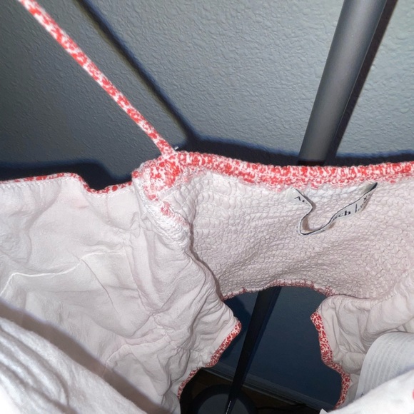 Cute Abercrombie & Fitch Summer Top - Picture 7 of 7